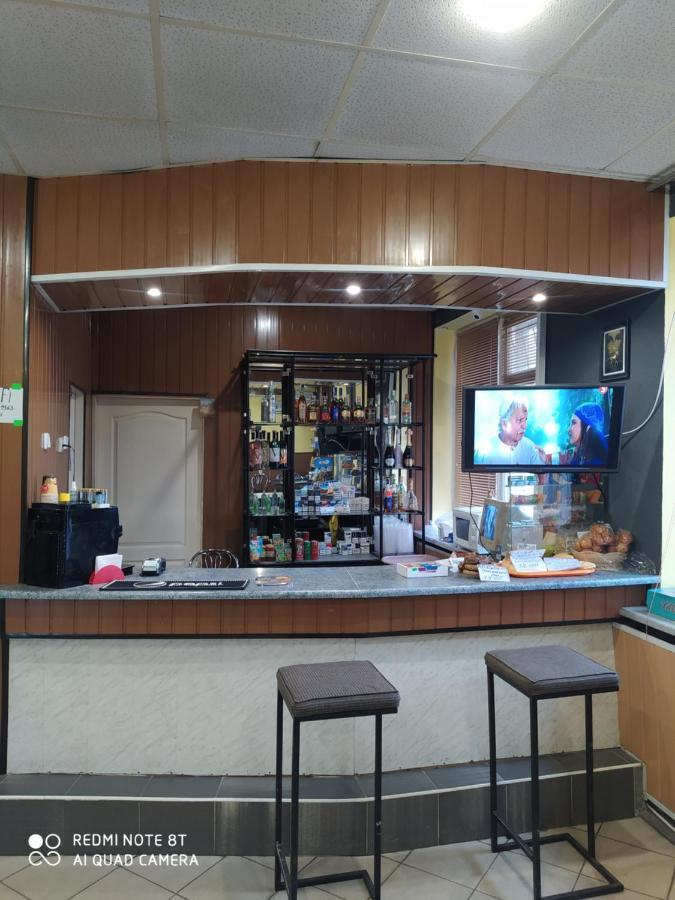 От Заката До Рассвета Hostel โปลตาวา ภายนอก รูปภาพ